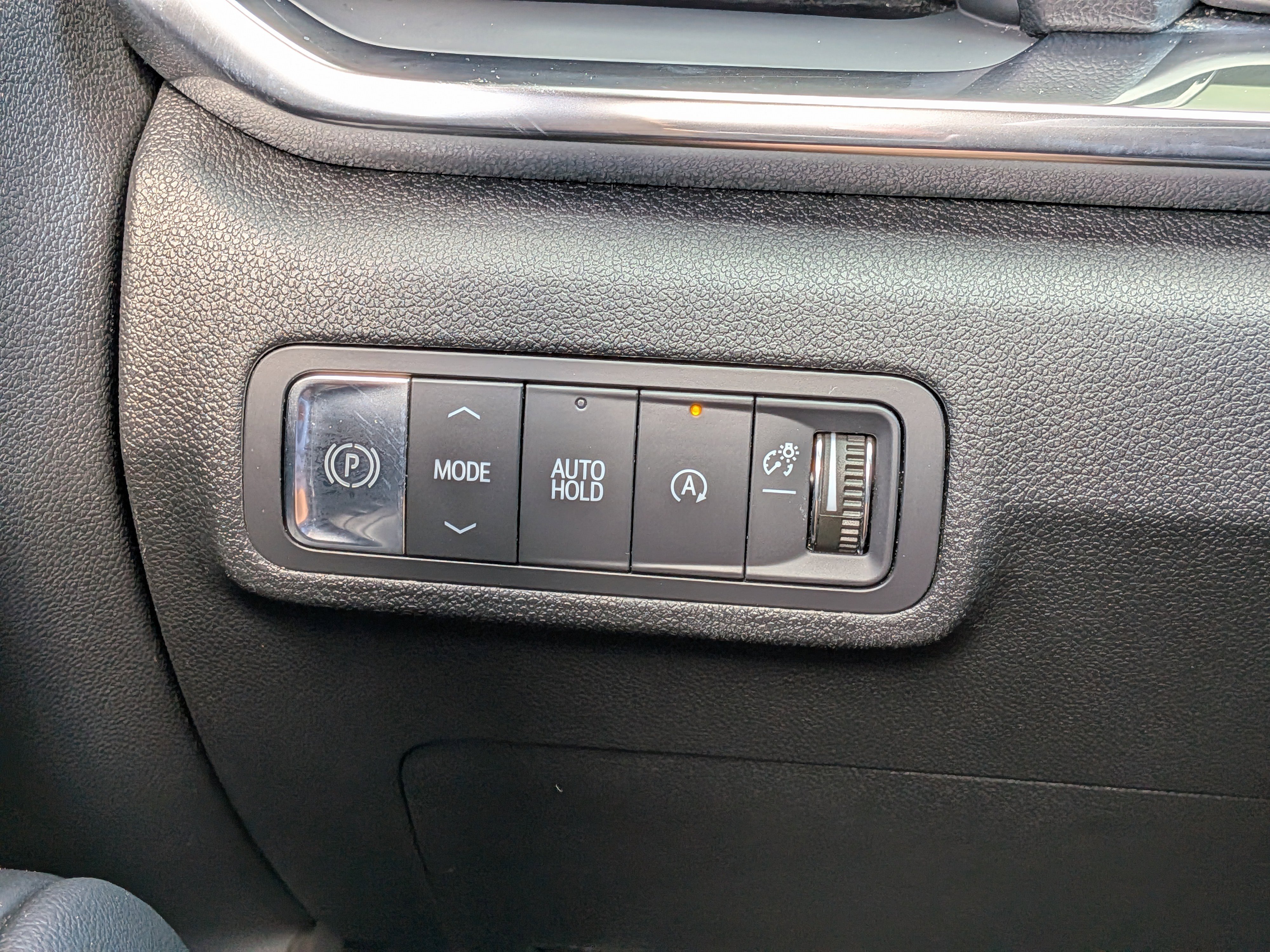 Used 2025 GMC Terrain Elevation FWD image 24
