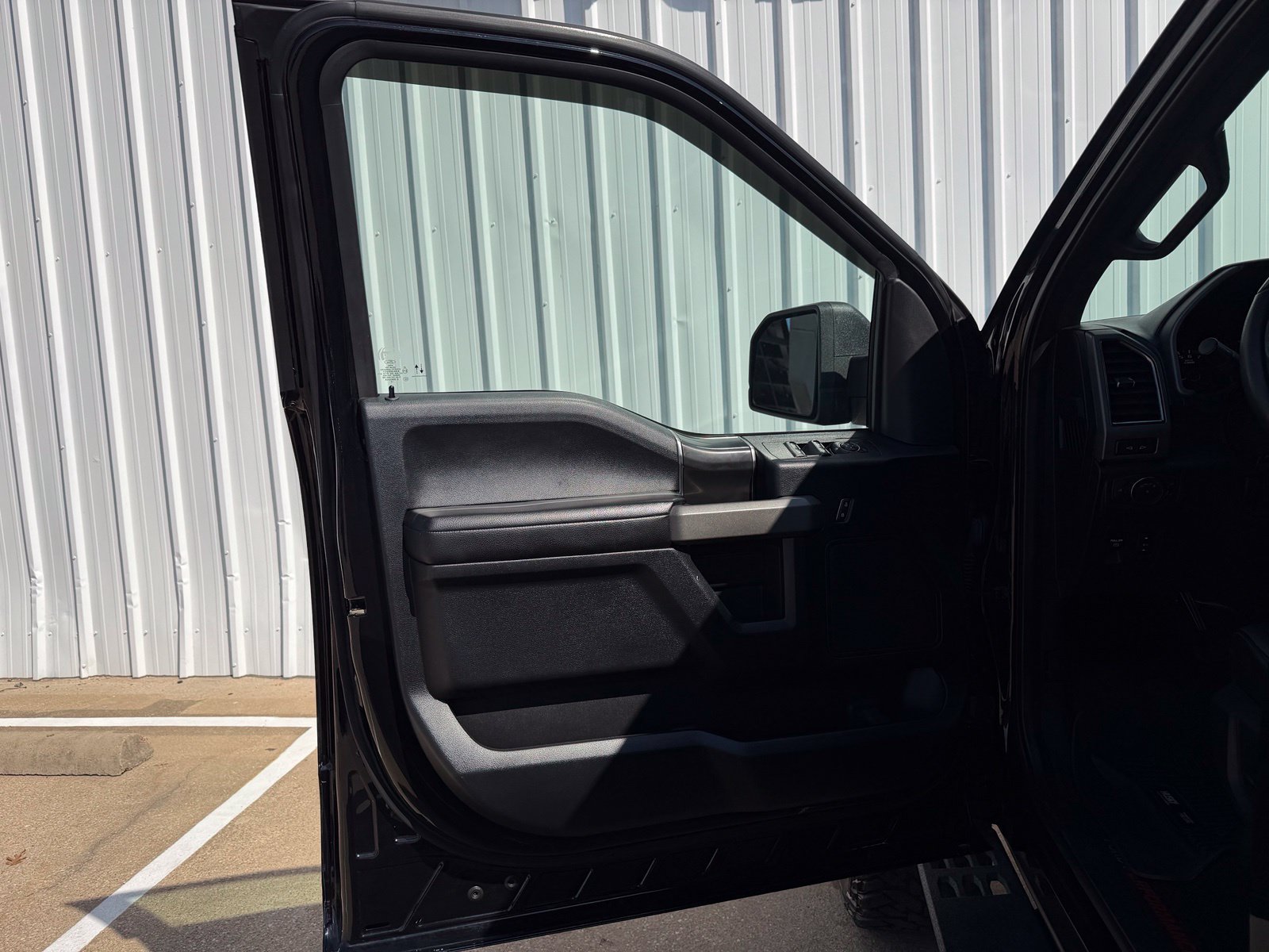 Used 2020 Ford F150 Raptor AWD/4WD image 26