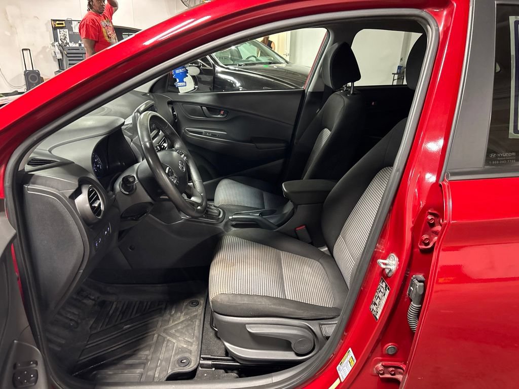 Used 2021 Hyundai Kona SEL w/ Cargo Package AWD/4WD image 25
