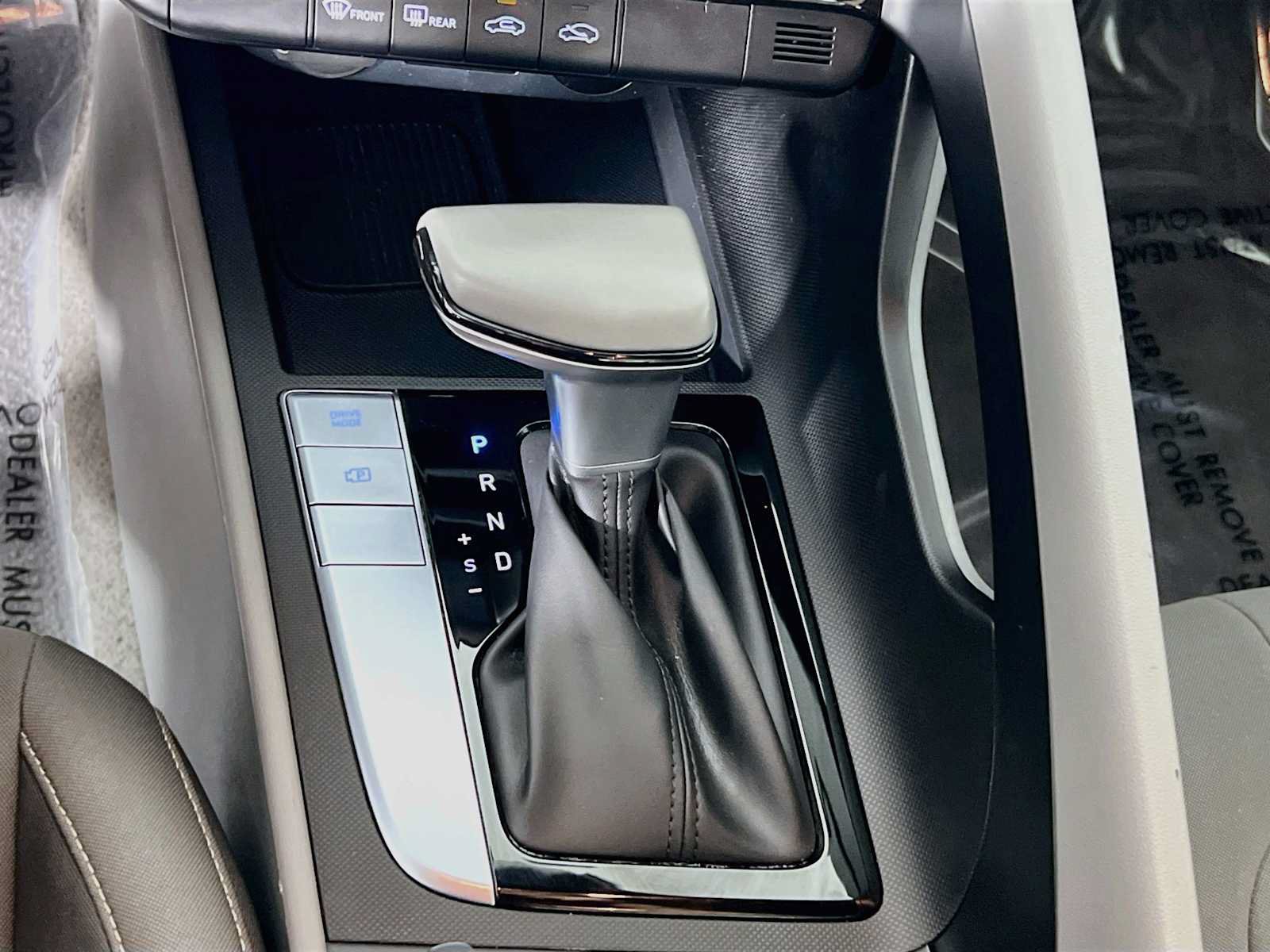 Certified 2025 Hyundai Elantra Sport FWD image 17