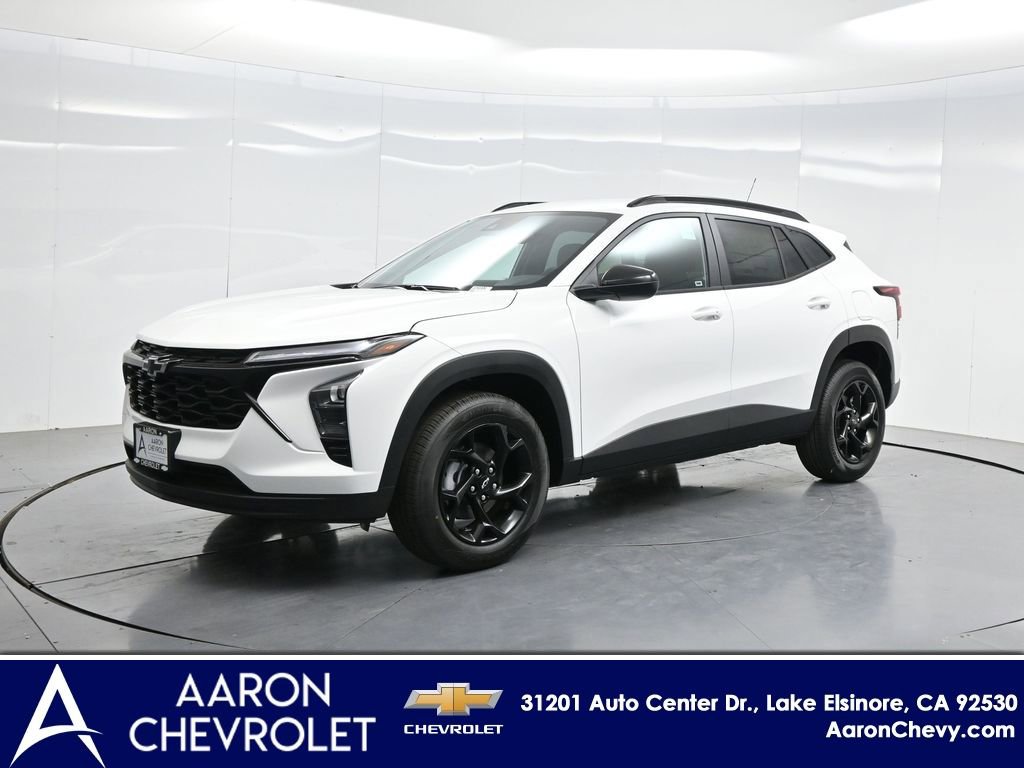New 2026 Chevrolet Trax LT w/ Driver Confidence Package FWD image 1