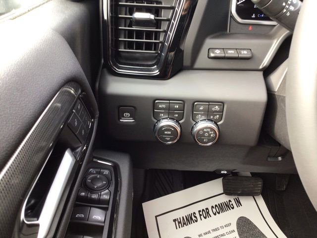 New 2026 GMC Sierra 2500 AT4 w/ AT4 Premium Plus Package AWD/4WD image 14