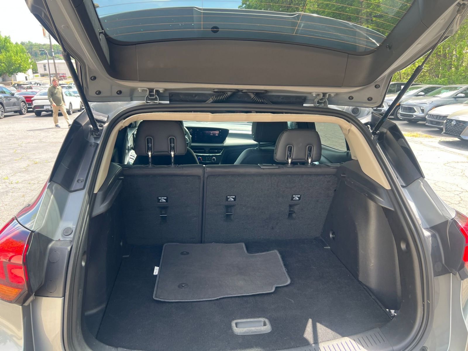 Used 2025 Buick Encore GX Preferred image 25