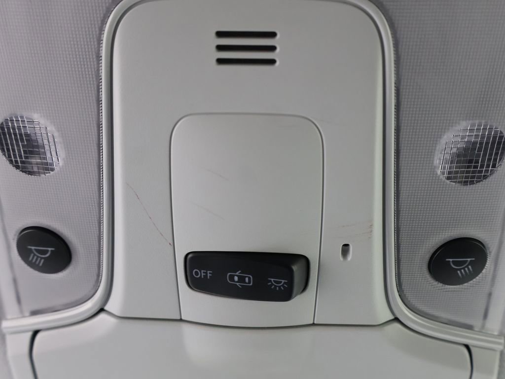 Used 2017 Toyota Prius Two w/ Carpet Mat Package image 8