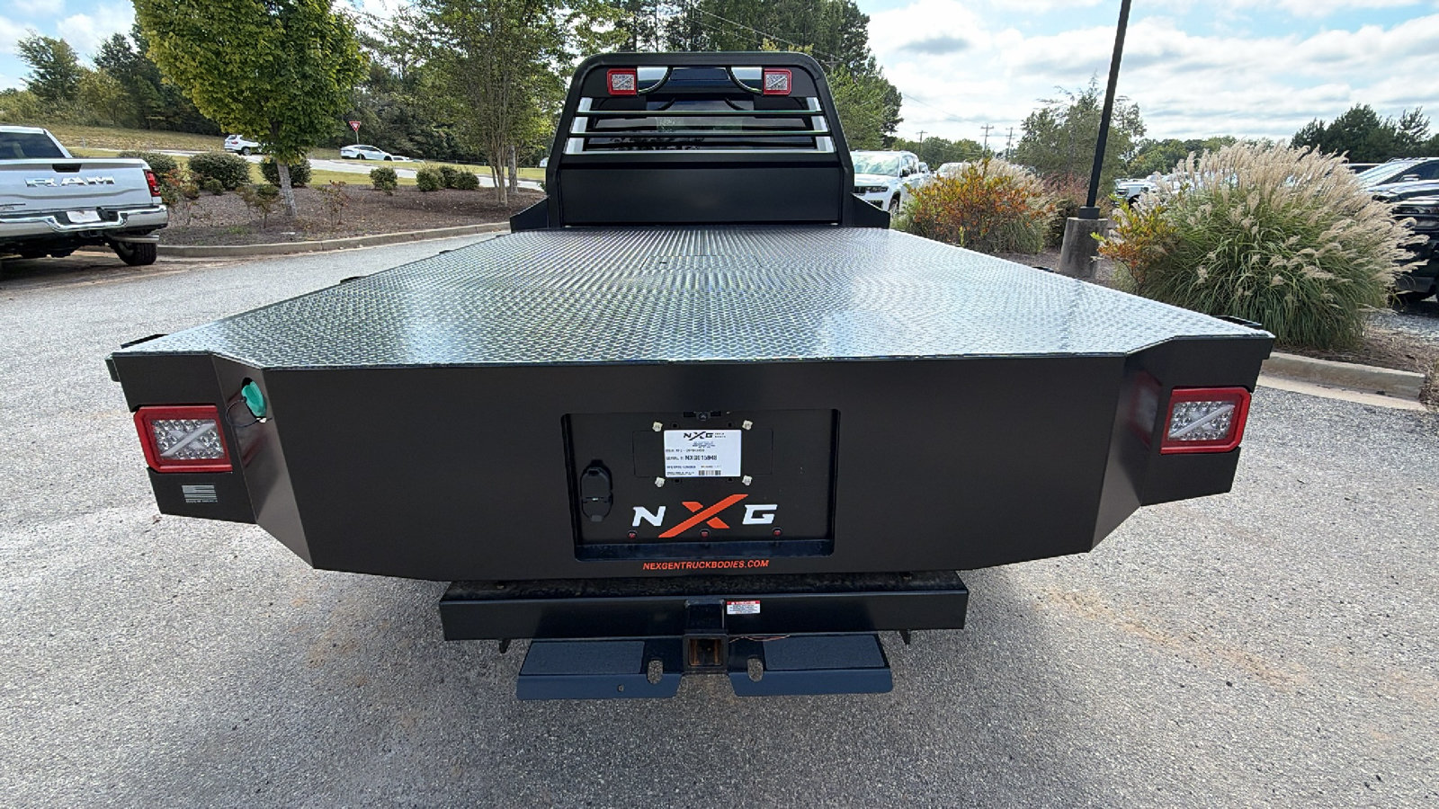 New 2026 RAM 5500 Tradesman w/ Chrome Appearance Group AWD/4WD image 13
