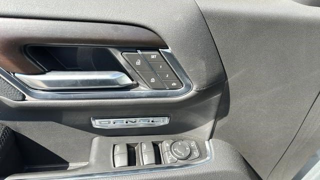 Certified 2025 GMC Sierra 1500 Denali w/ Denali Reserve Package image 12