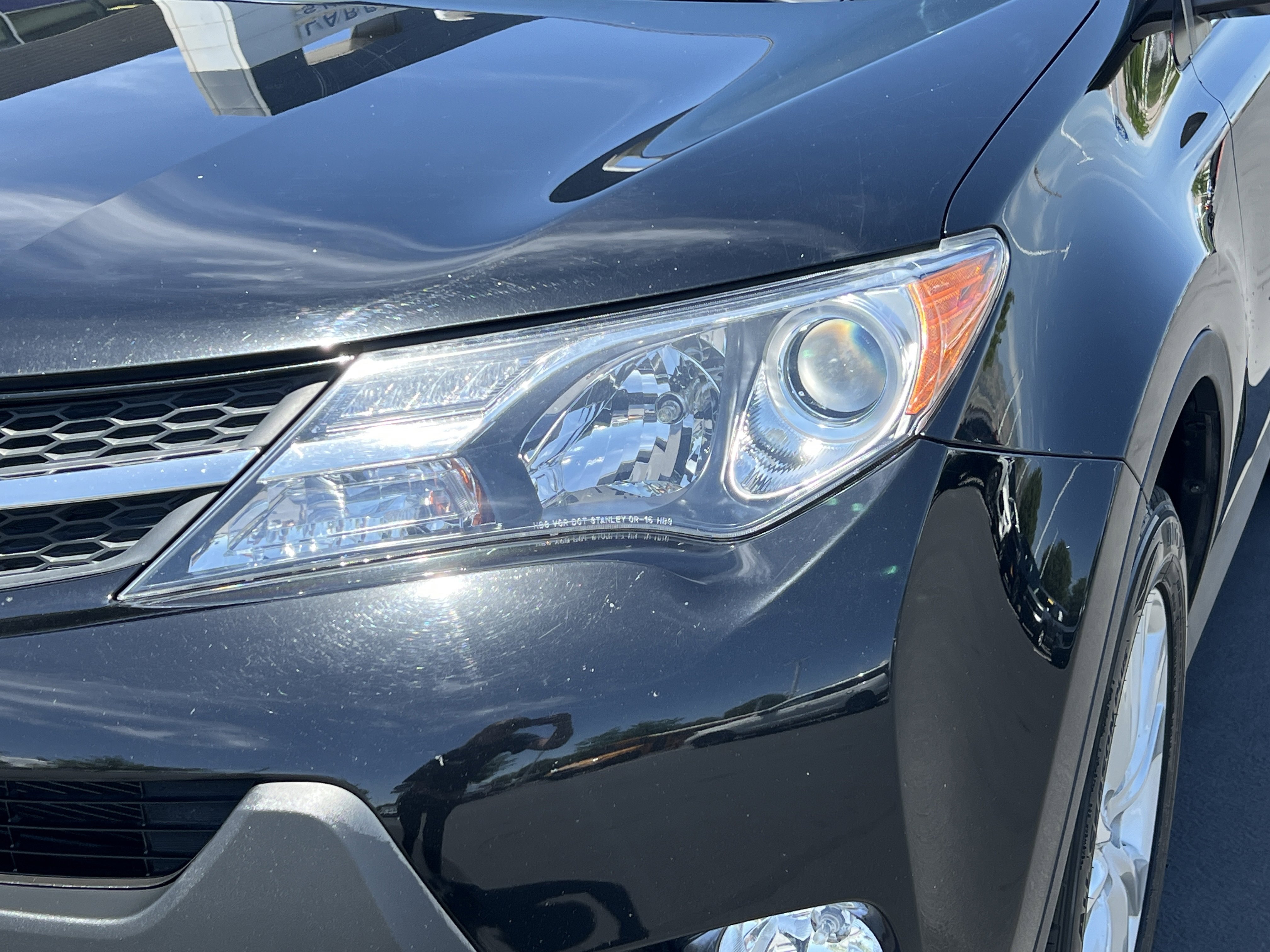 Used 2015 Toyota RAV4 Limited AWD/4WD image 9