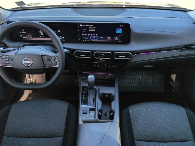 Used 2026 Nissan Sentra SV w/ SV Convenience Package FWD image 13