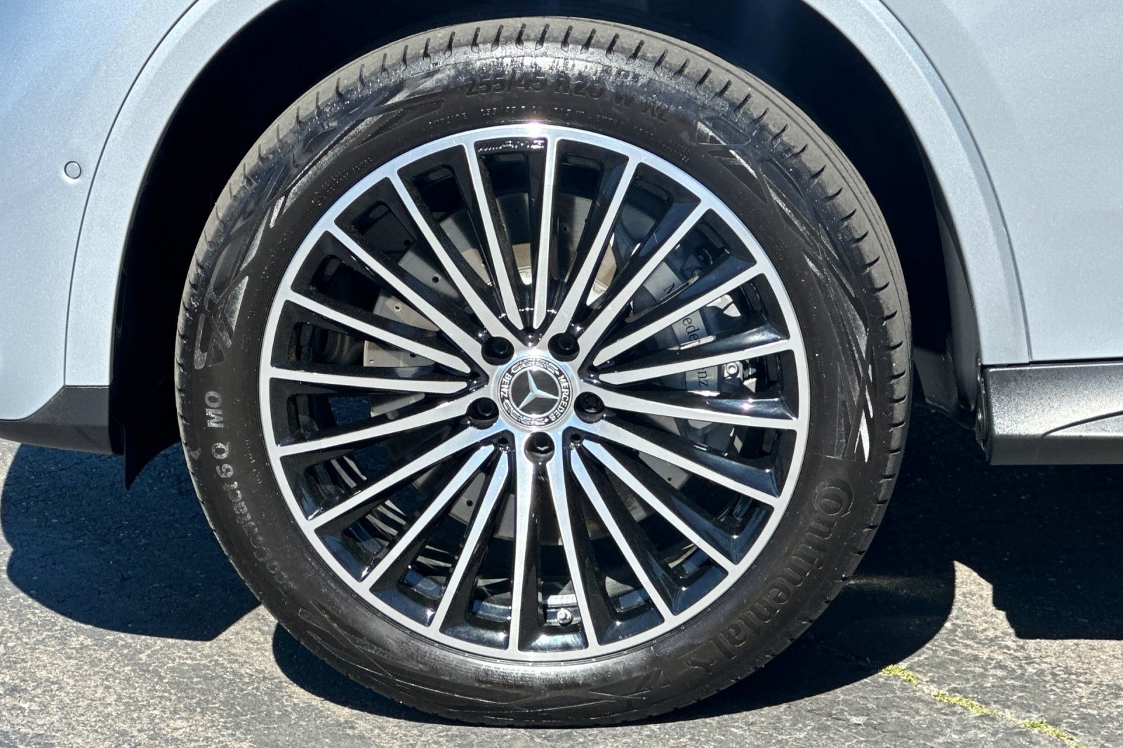 Used 2024 Mercedes-Benz GLC 300 image 38