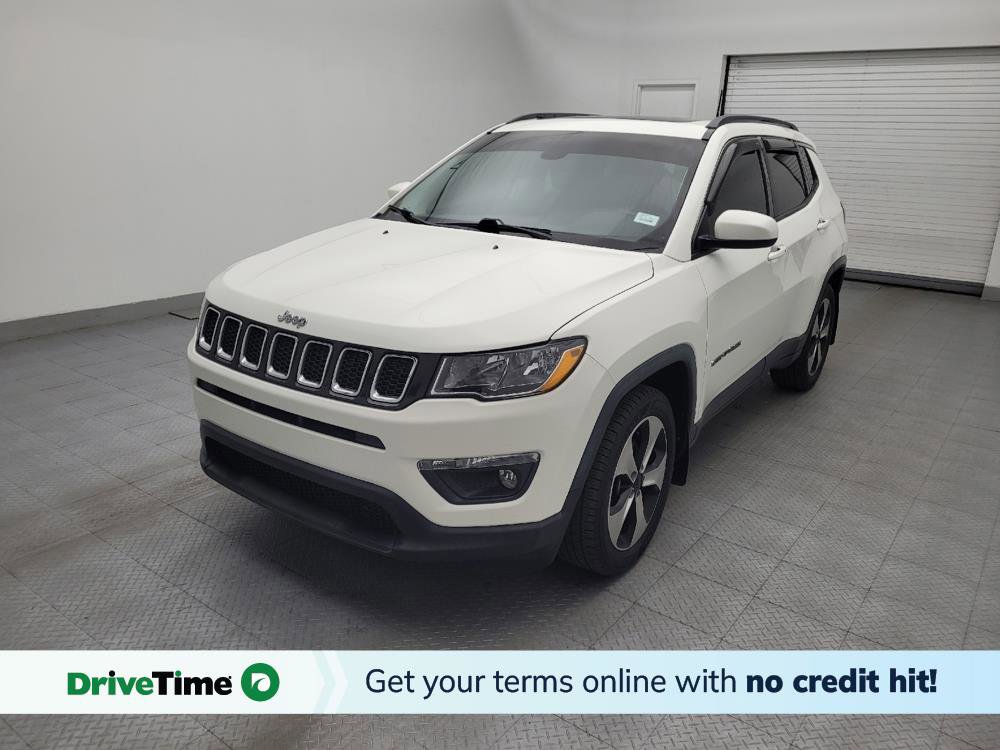 Used 2017 Jeep Compass Latitude w/ Popular Equipment Group FWD image 1