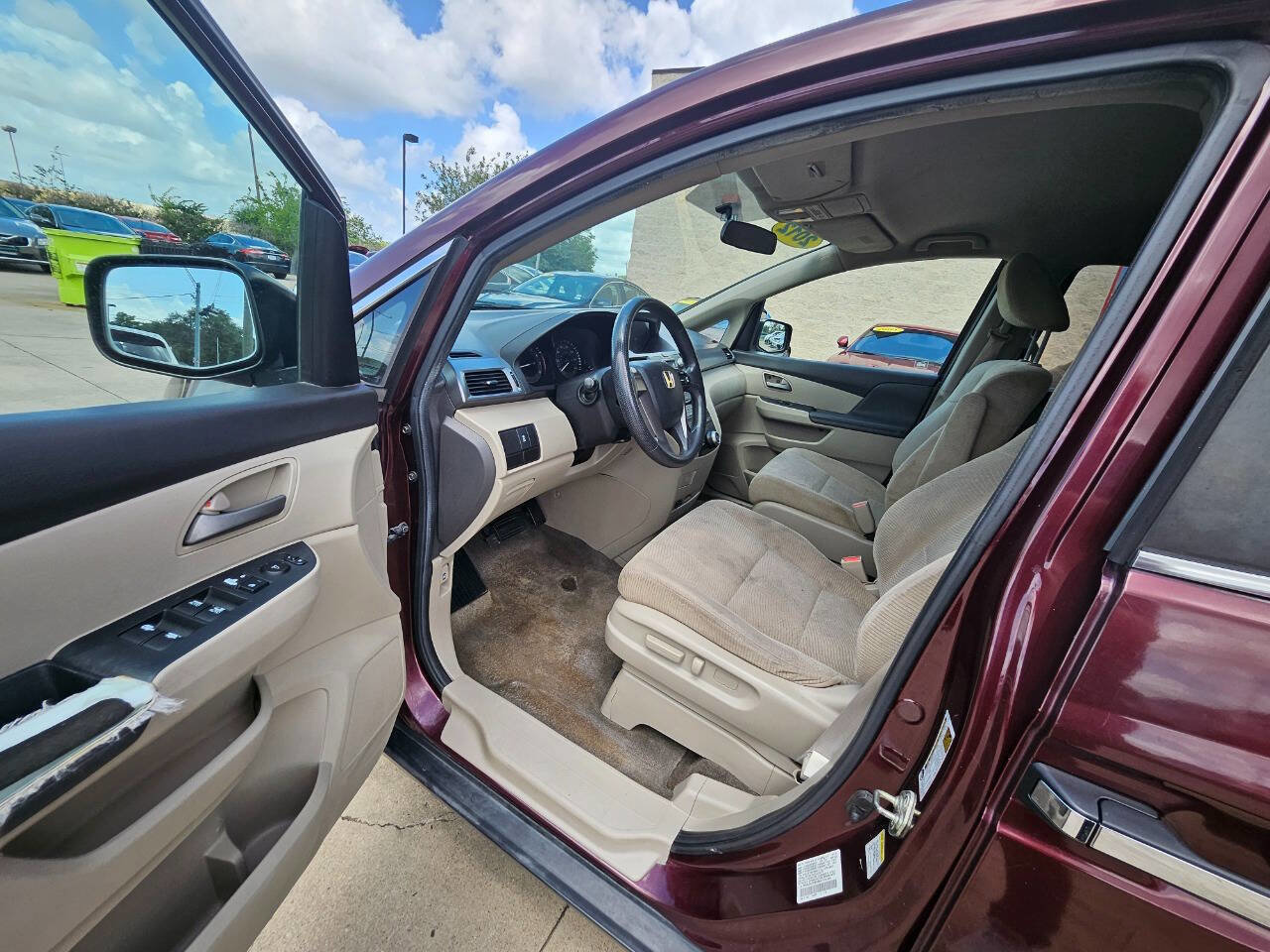 Used 2012 Honda Odyssey LX image 7