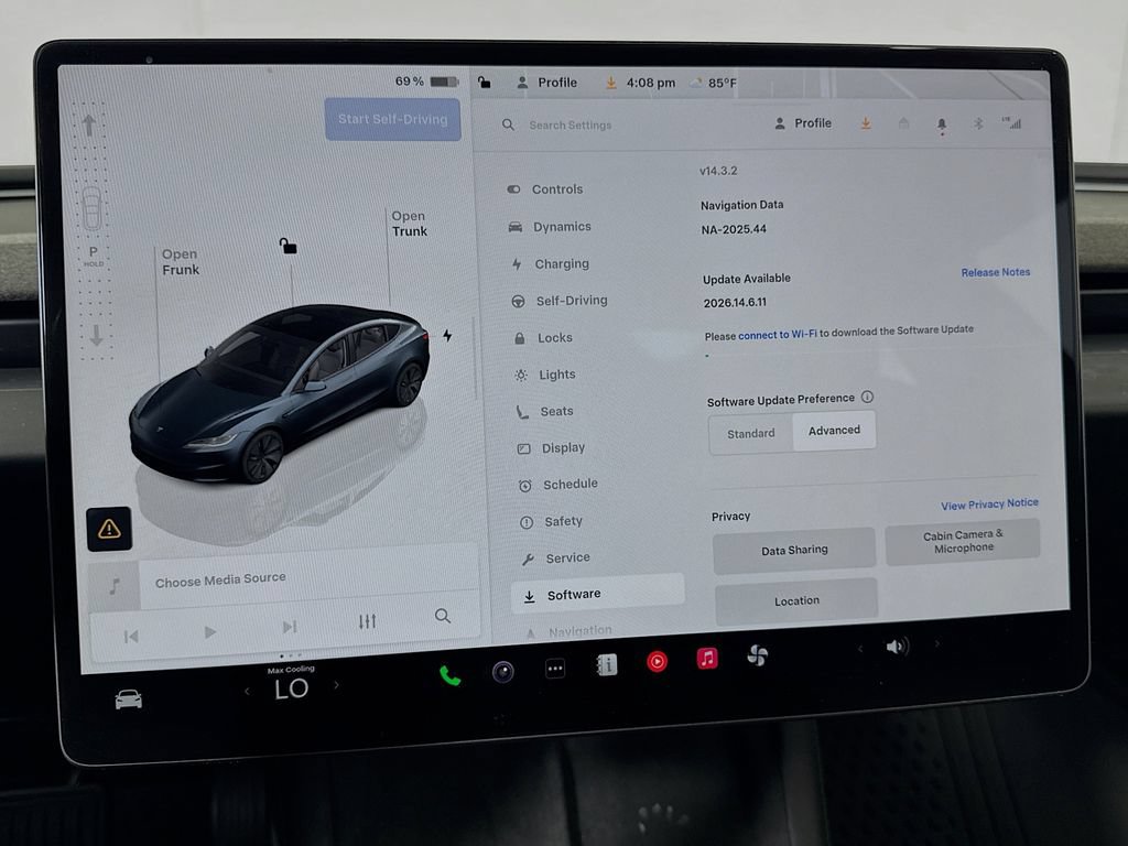 Used 2024 Tesla Model 3 Standard Range RWD image 40