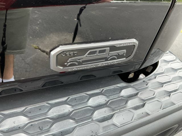 Used 2020 Jeep Gladiator Rubicon AWD/4WD image 7
