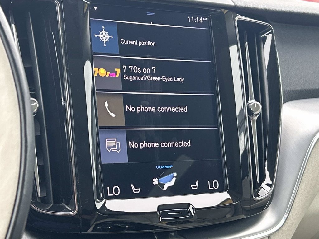 Used 2018 Volvo XC60 T6 Momentum w/ Convenience Package AWD/4WD image 20