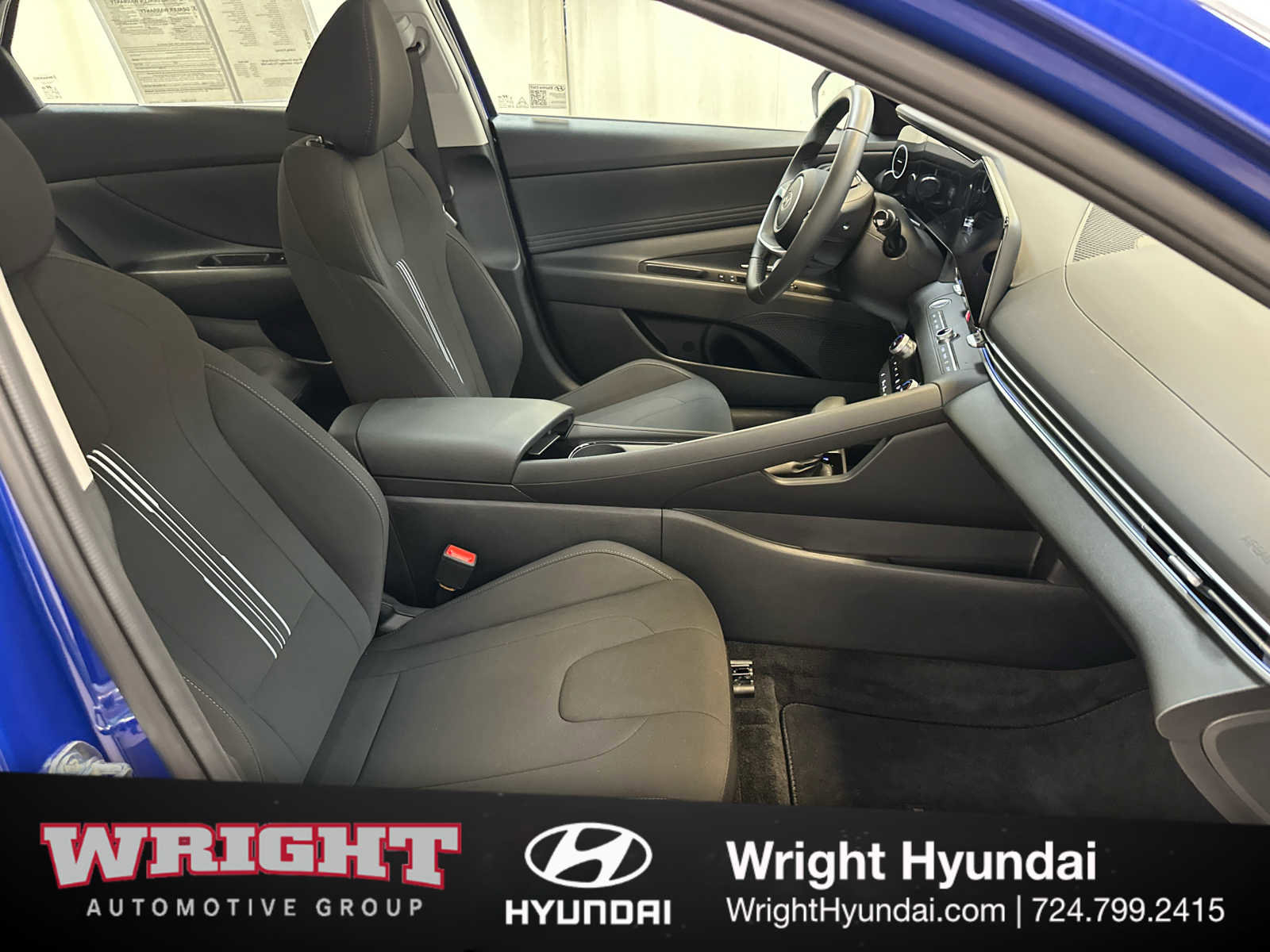 Certified 2025 Hyundai Elantra SEL FWD image 18