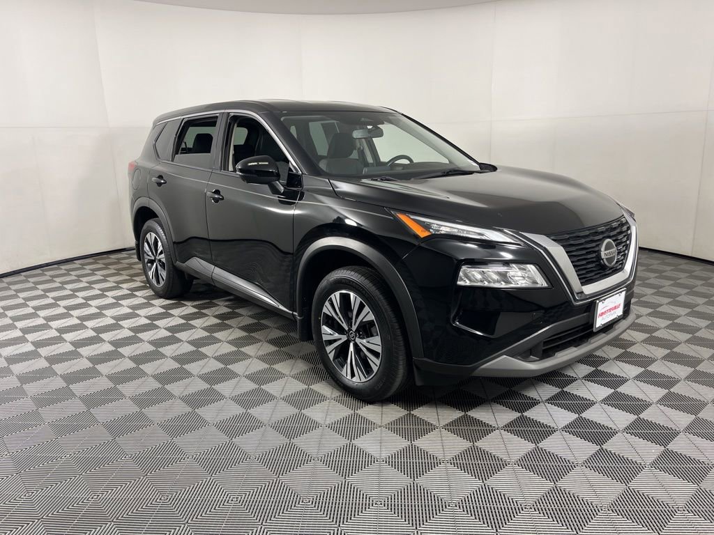 Used 2021 Nissan Rogue SV image 14