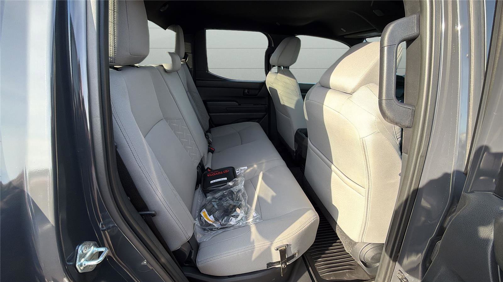 Used 2024 Toyota Tacoma SR5 image 23