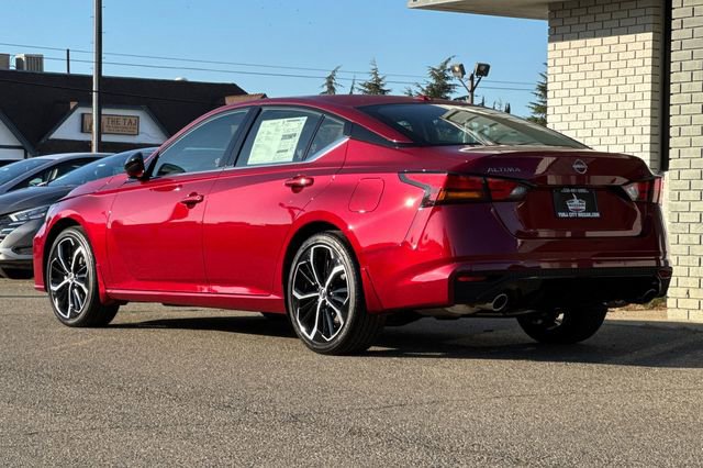New 2025 Nissan Altima 2.5 SR image 6