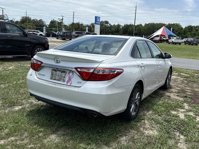 Used 2017 Toyota Camry SE FWD image 7