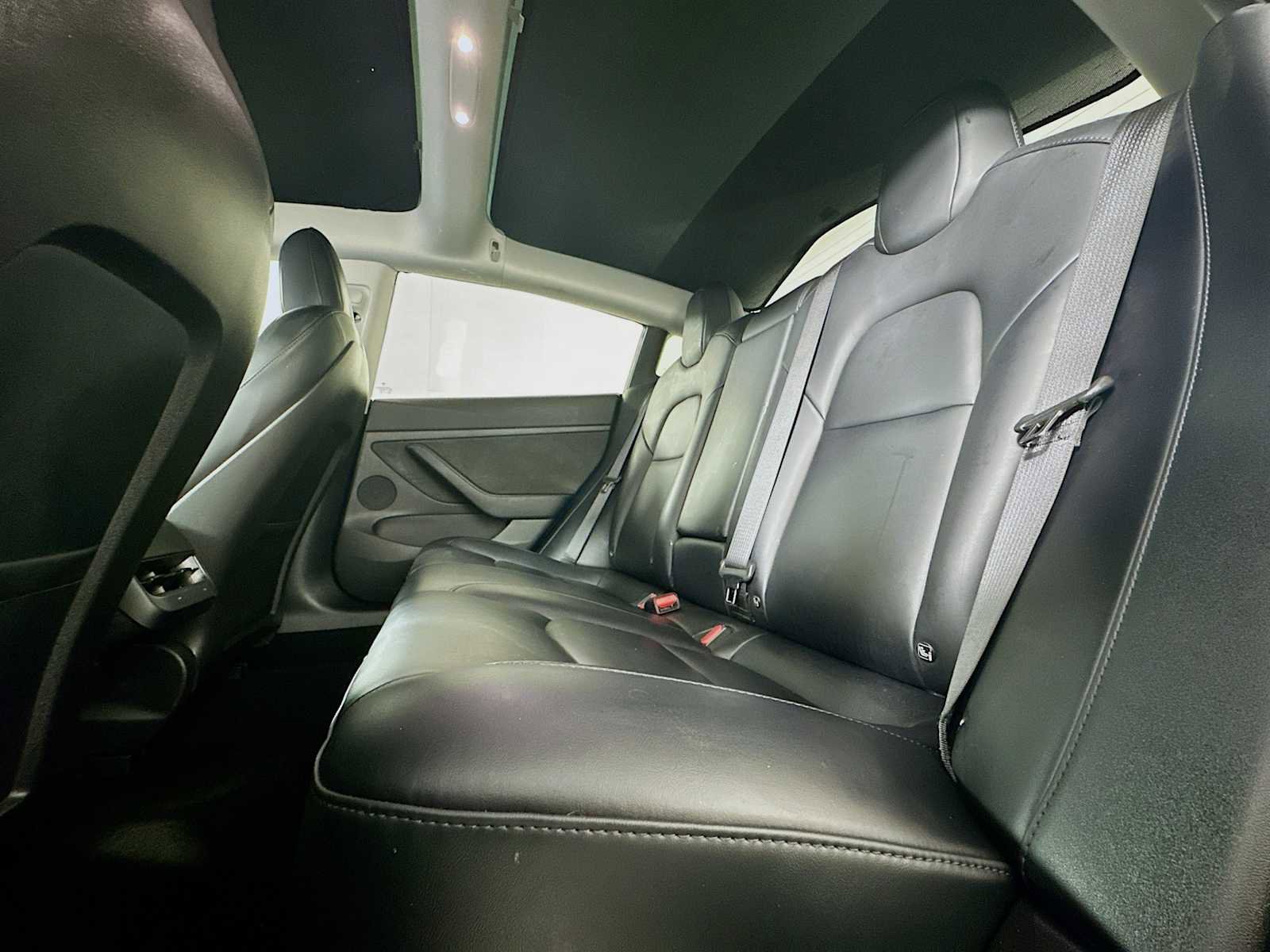 Used 2022 Tesla Model 3 image 21