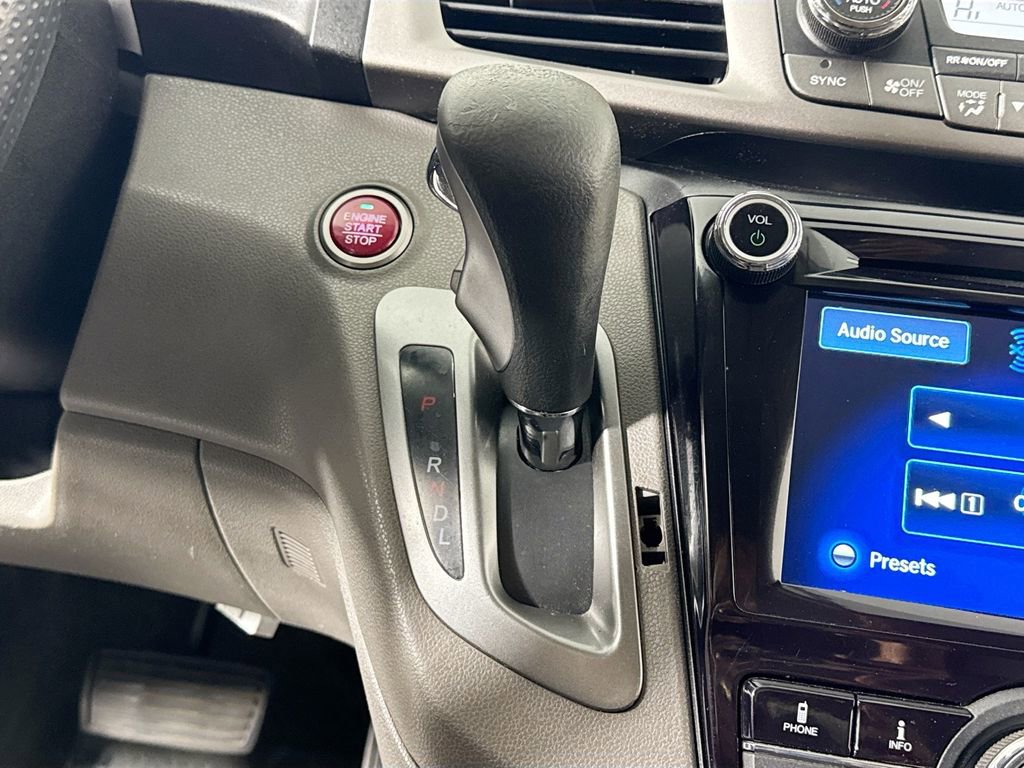 Used 2016 Honda Odyssey SE image 18