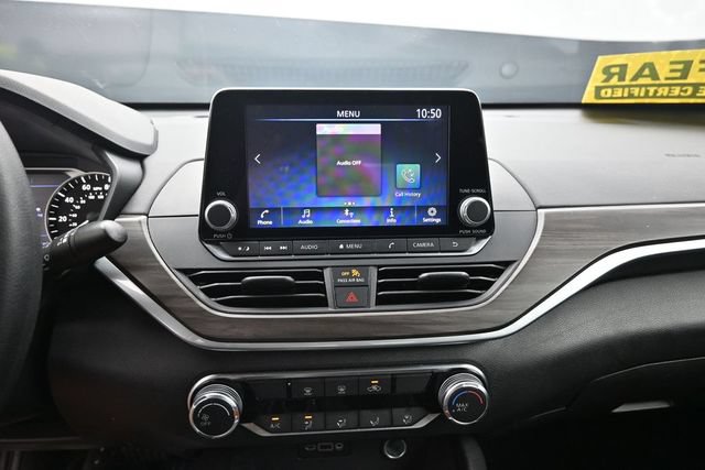 Used 2025 Nissan Altima 2.5 SV FWD image 25
