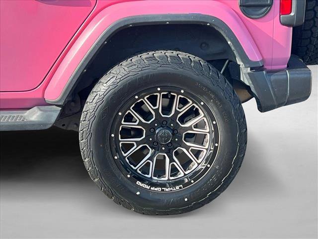 Used 2022 Jeep Wrangler Unlimited Sahara AWD/4WD image 28