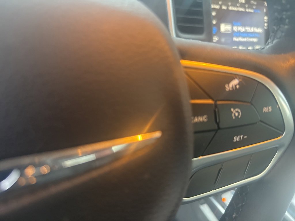 Used 2022 Chrysler 300 Touring L w/ Popular Equipment Group image 24