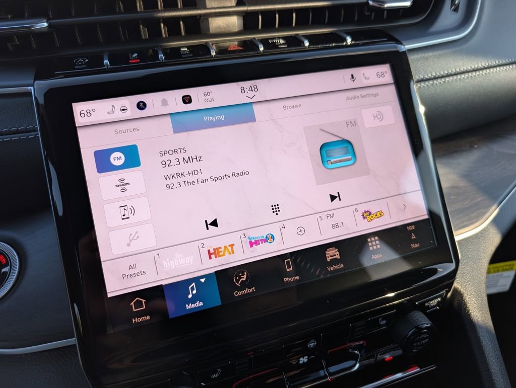 New 2025 Jeep Grand Cherokee Limited image 22