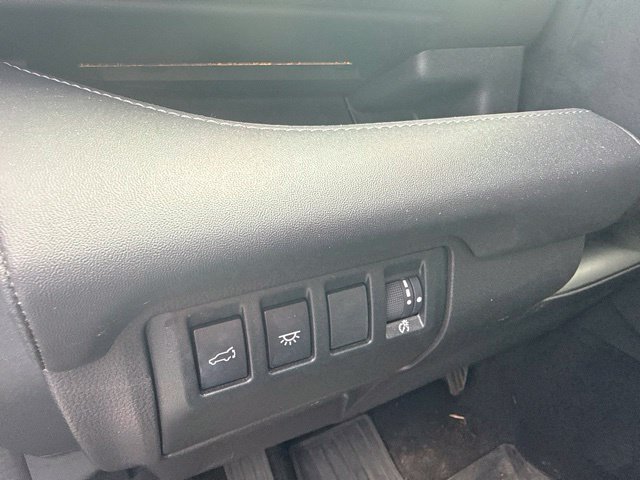 Used 2023 Subaru Ascent Touring AWD/4WD image 13