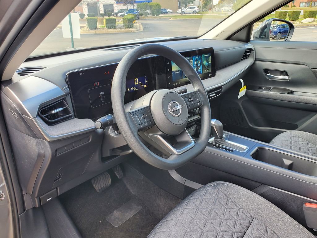 New 2026 Nissan Kicks SV w/ SV Premium Package image 17