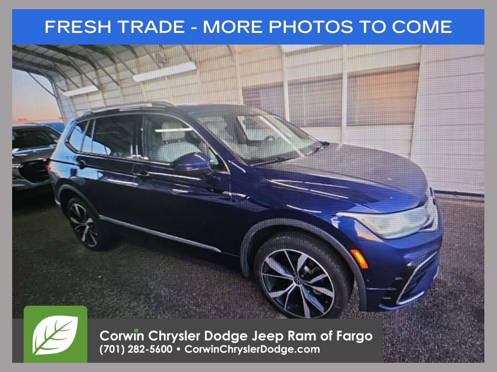 Used 2022 Volkswagen Tiguan SEL R-Line image 1