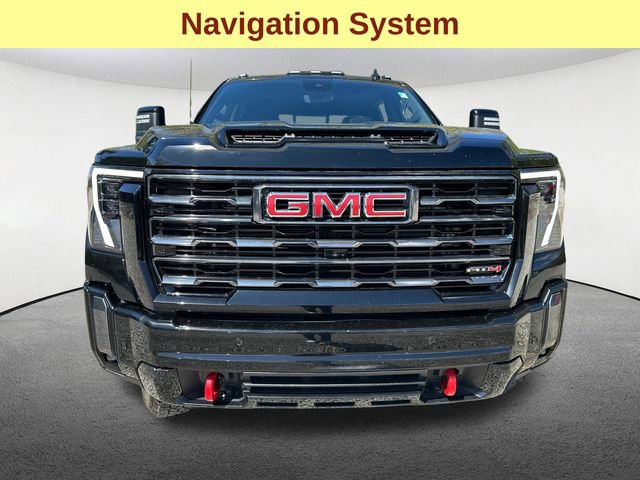 Used 2024 GMC Sierra 3500 AT4 w/ AT4 Premium Plus Package AWD/4WD image 4