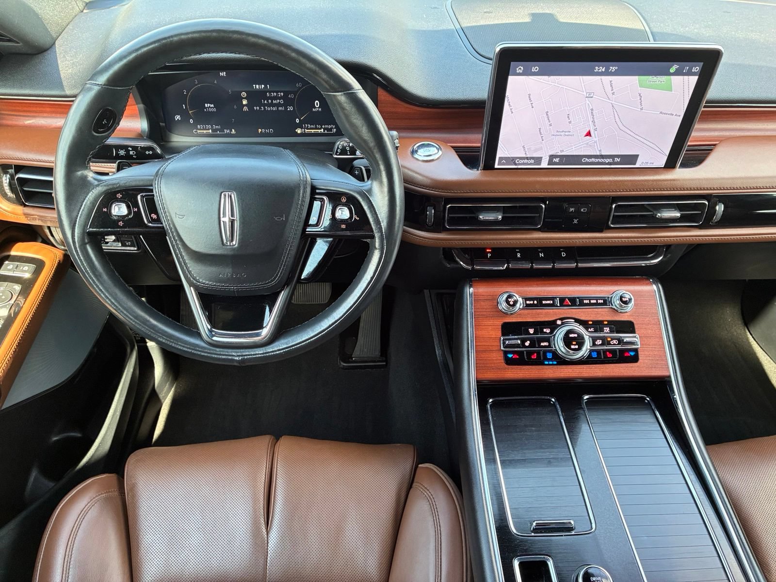 Used 2021 Lincoln Aviator Reserve w/ Equipment Group 201A RWD image 17