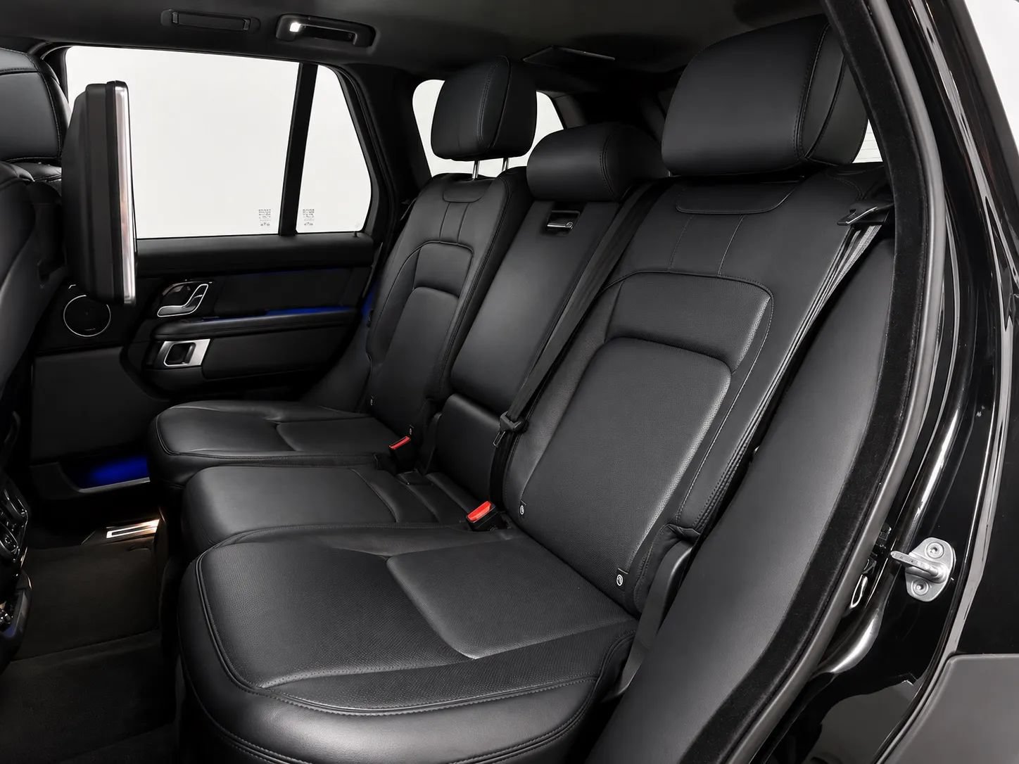 Used 2018 Land Rover Range Rover Autobiography AWD/4WD image 15