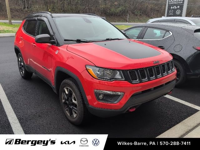 Used 2018 Jeep Compass Trailhawk w/ Leather Interior Group image 2
