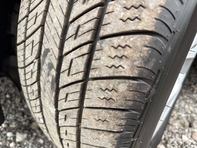 Used 2017 Chrysler Pacifica Touring-L Plus w/ Tire & Wheel Group FWD image 29