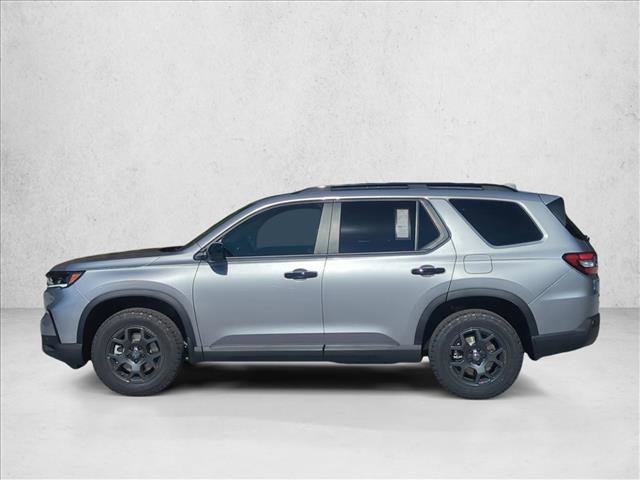 New 2025 Honda Pilot TrailSport image 8