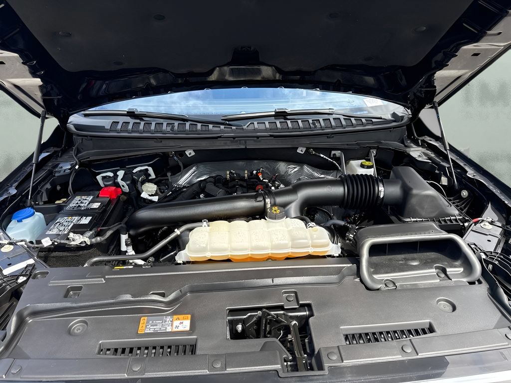 Used 2025 Lincoln Navigator Reserve AWD/4WD image 20