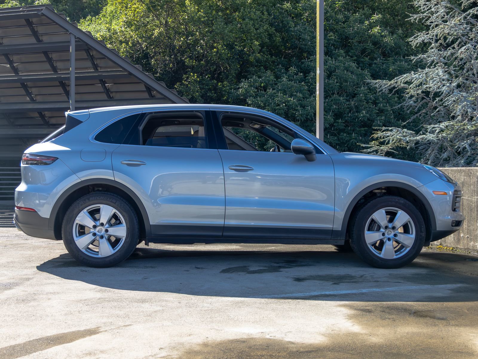 Certified 2020 Porsche Cayenne image 12