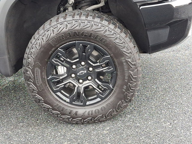 Used 2026 Chevrolet Silverado 1500 ZR2 AWD/4WD image 8