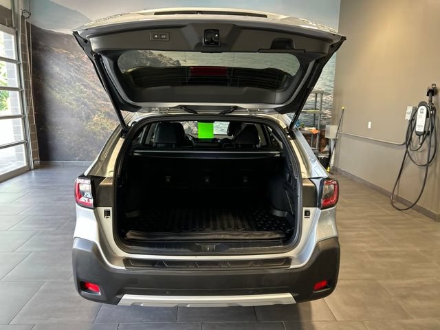 Used 2024 Subaru Outback Limited AWD/4WD image 33
