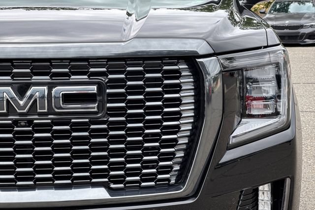 Used 2024 GMC Yukon Denali Ultimate AWD/4WD image 55