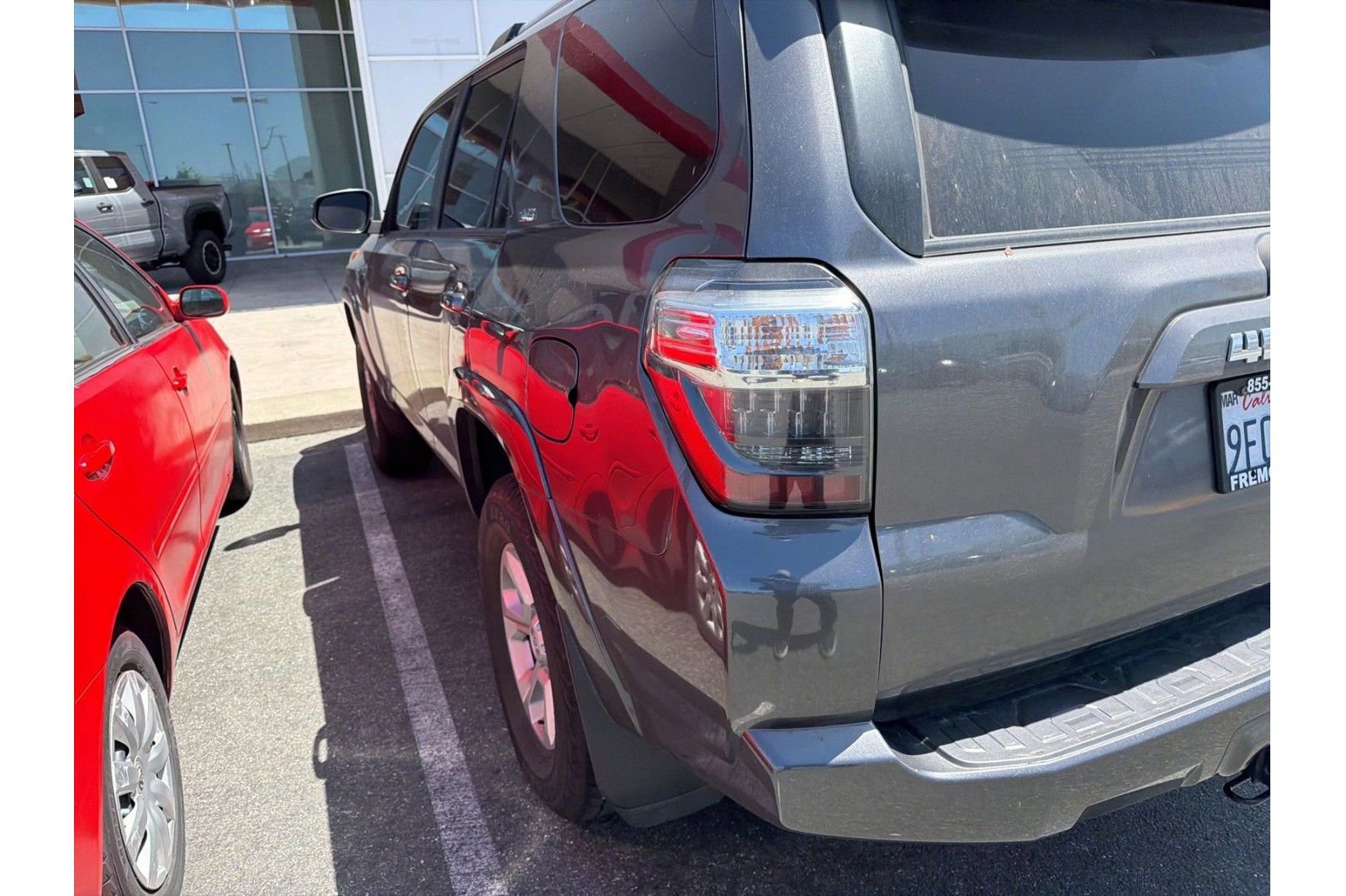 Used 2023 Toyota 4Runner SR5 AWD/4WD image 3