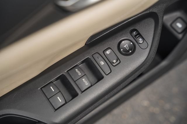 Used 2019 Honda Civic EX-L image 36