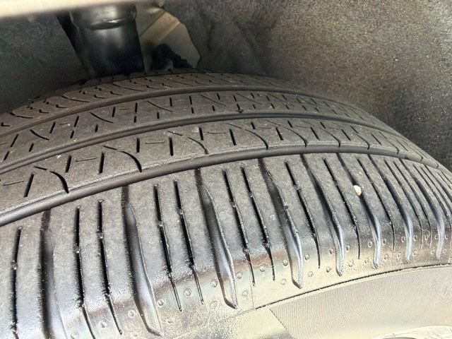 Used 2023 Chrysler Pacifica Touring-L AWD/4WD image 26