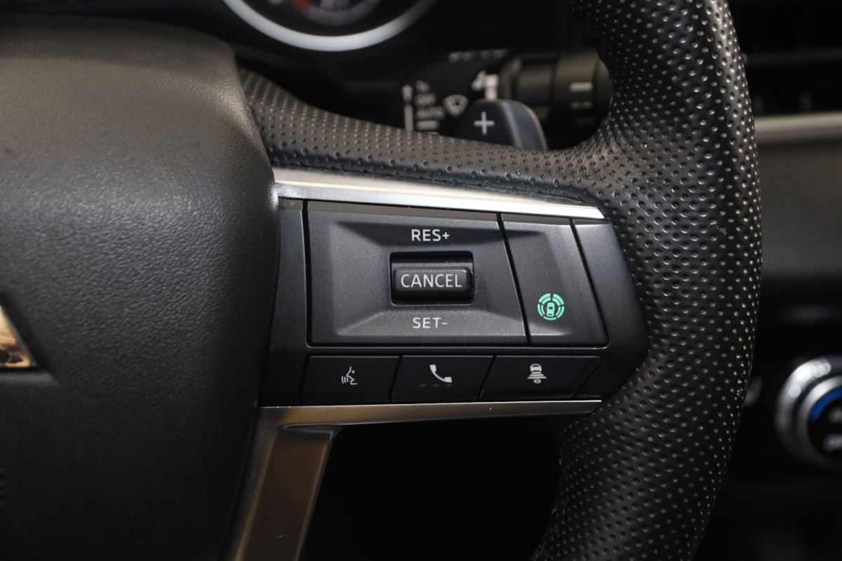 Used 2024 Mitsubishi Outlander SE AWD/4WD image 35