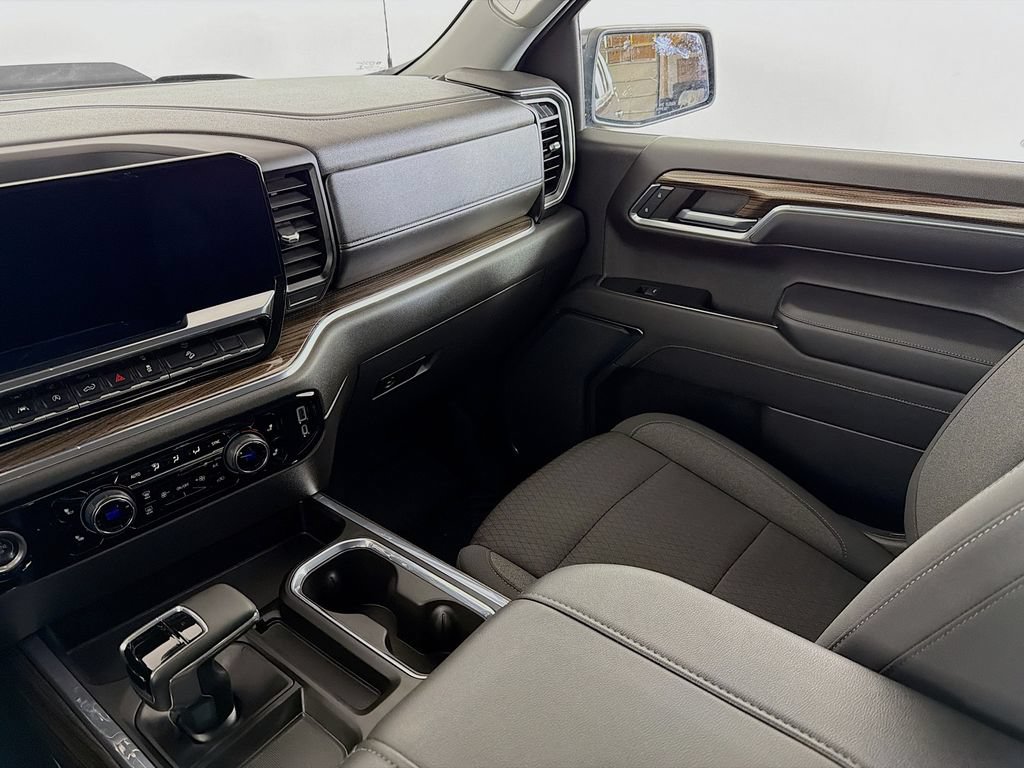 Used 2023 Chevrolet Silverado 1500 LT Trail Boss w/ Protection Package AWD/4WD image 20