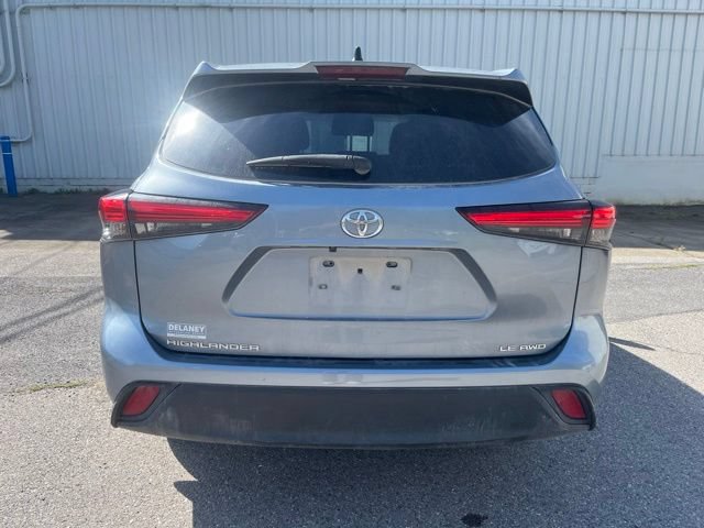 Used 2023 Toyota Highlander LE AWD/4WD image 7