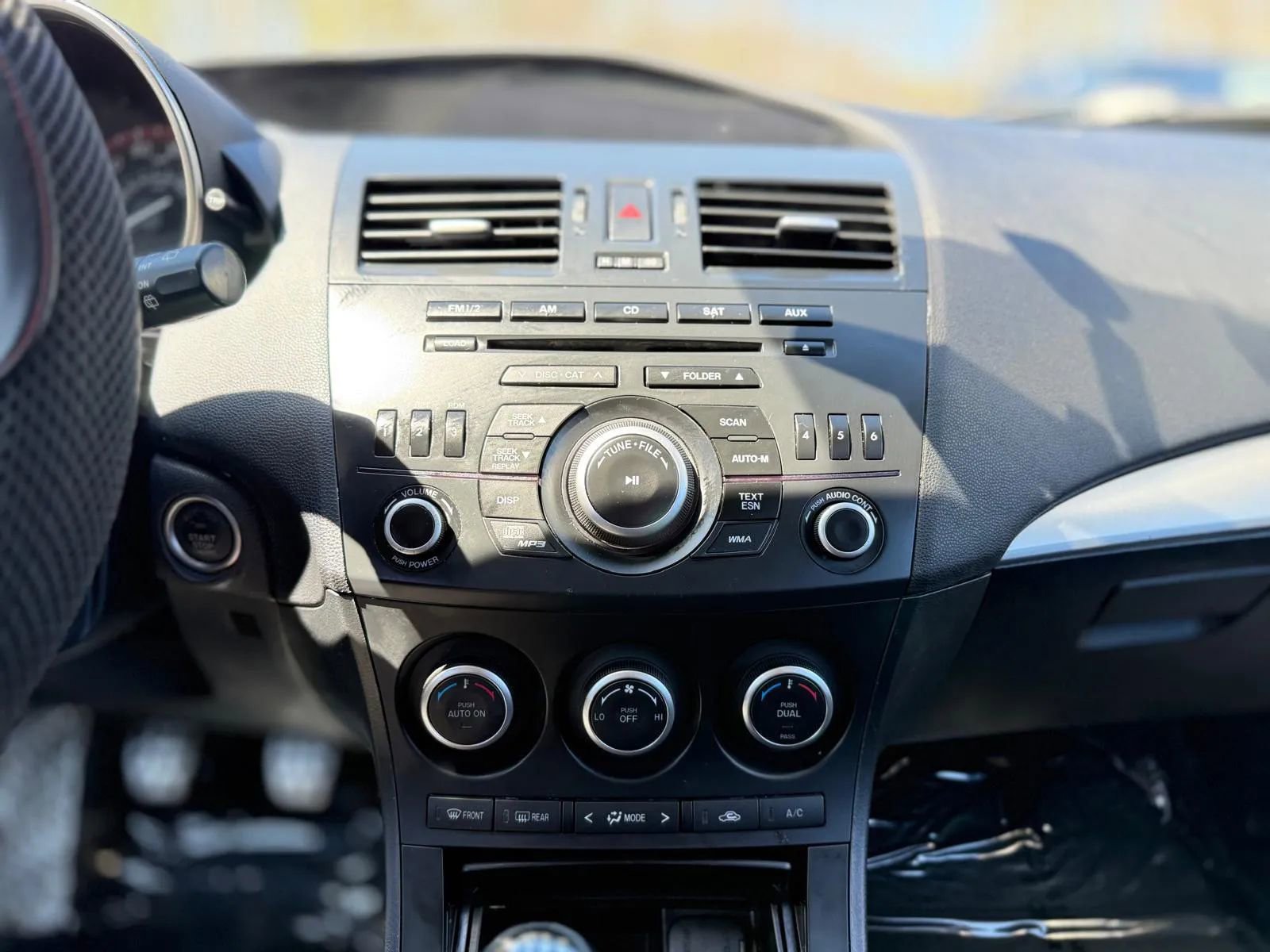 Used 2012 MAZDA MAZDA3 Touring w/ Mazdaspeed Tech Pkg FWD image 23